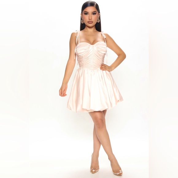 dressing table 5 Drawers Minimalist with Circle Backlit Mirror – High QLO 40% off Maxi party dress with Color:greenery shantung